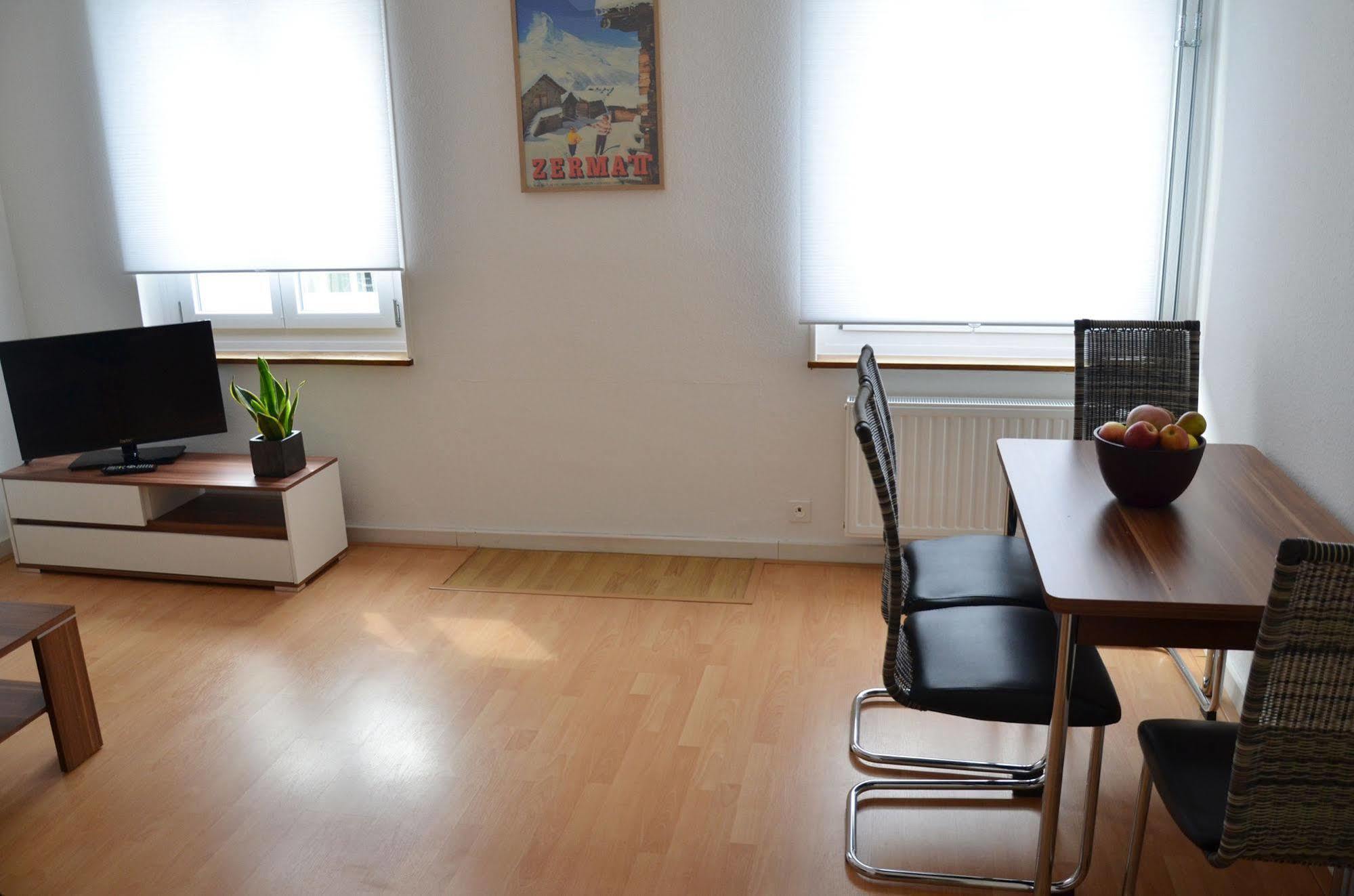 Rent A Home Eptingerstrasse - Self Check-In Базел Екстериор снимка